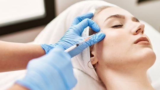 ANMAT prohíbe un bótox y un medicamento para adelgazar por falta de control sanitario y venta ilegal