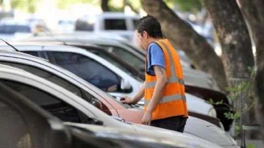 De “naranjitas” a asistentes urbanos: el plan de la Pastoral Social en Córdoba