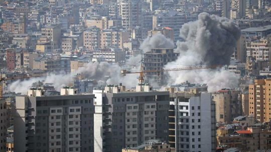 Irán continúa los ataques antes del plazo, lo que reduce las opciones de paz