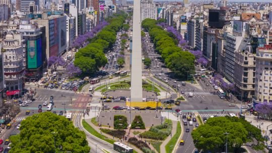 Clima en Ciudad de Buenos Aires: jornada templada y mayormente nublada sin alertas por fenómenos extremos