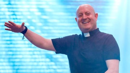 Cortes en el microcentro por el show del “Cura DJ” en Plaza de Mayo