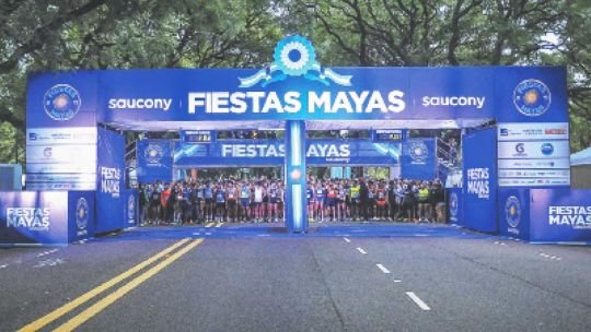 Las Fiestas Mayas celebran su 50ª edición con récord de competidores