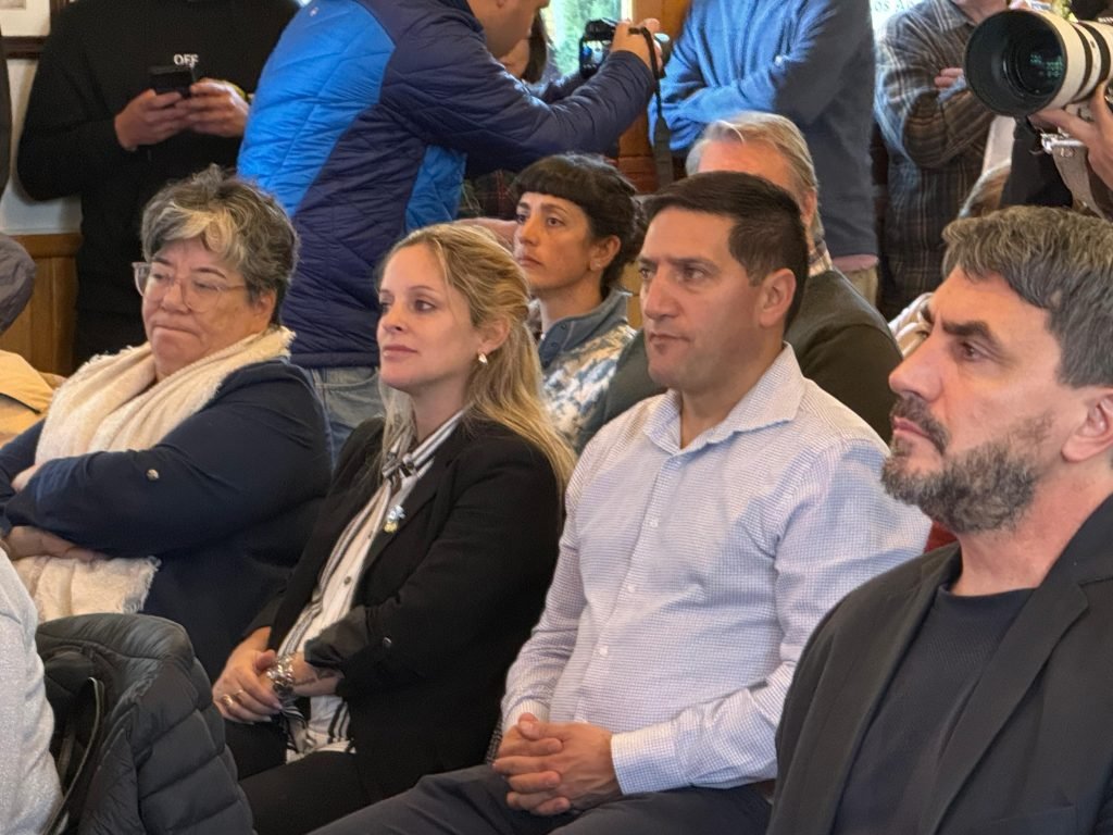 Villa La Angostura participó del lanzamiento de créditos hipotecarios Neuquén Habita