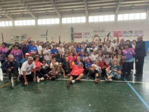 El grupo de Newcom “Los Arrayanes” de Villa La Angostura continúa desarrollando una intensa agenda deportiva y recreativa.