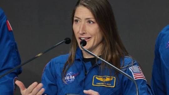 Astronauta de Artemis II, Cristina Koch: “El cuerpo pierde referencias habituales, y eso afecta tareas como orientarse o moverse”