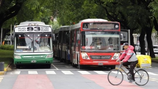 Aumentan colectivos y subte en Mayo: cuánto más hay que “cargar” en la SUBE (y los bolsillos)