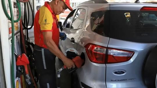 El INDEC publica la inflación de abril: se espera una baja, pero el Gobierno no logra romper el piso del 2%