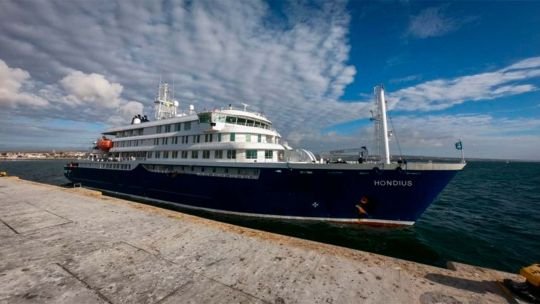 Brote infeccioso letal en un crucero de lujo que salió de Ushuaia: ya hubo tres viajeros muertos