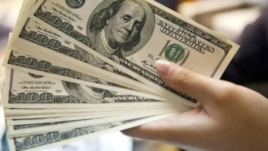 A cuánto cerró el dólar hoy, viernes 8 de mayo
