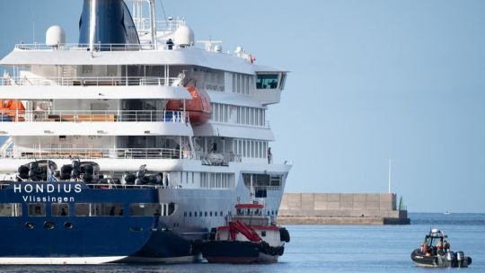 Crucero del hantavirus: cómo será el operativo de desinfección en Países Bajos