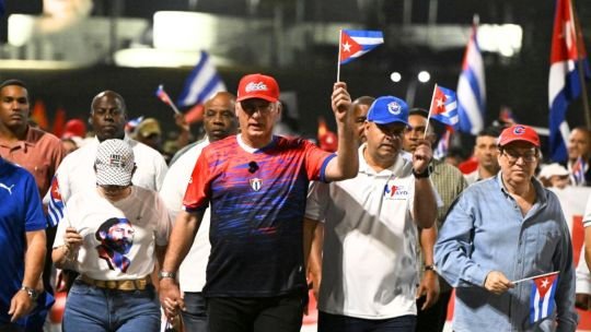 Cuba reivindicó su derecho a la defensa propia y advierte de un “baño de sangre” en caso de invasión