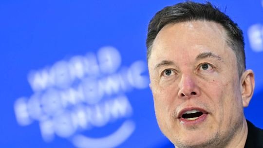 Elon Musk proyecta una megafábrica de semiconductores de última generación para potenciar sus robots y vehículos autónomos