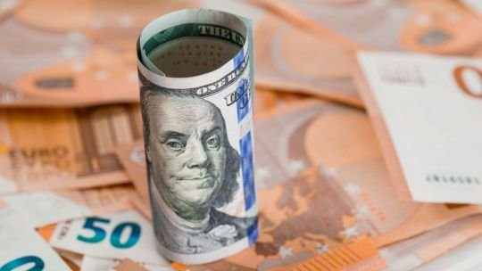 A cuánto cerró el euro blue hoy, viernes 22 de mayo