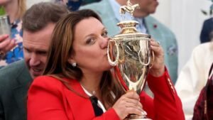 Cherie DeVaux lo hizo: con Golden Tempo es la primera mujer entrenadora que gana un Kentucky Derby en 152 años