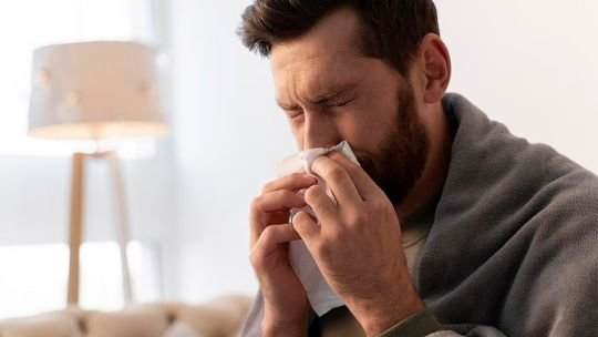Alerta por virus respiratorios: neumonólogos advirtieron que las próximas semanas serán claves por el avance de la gripe A