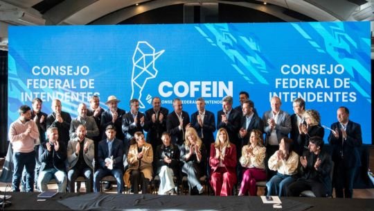 Rebelión de los intendentes: duro documento contra Milei por la retención de fondos y el “ajuste ilegal”