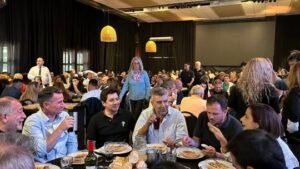 Día del Trabajador: Juez y Bornoroni compartieron locro en el Botánico