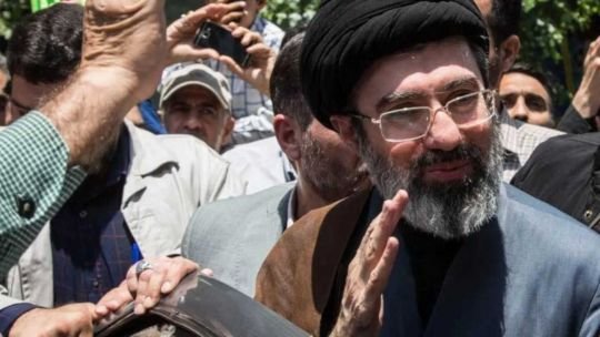 Irán desmiente rumores “de fuerzas hostiles” sobre la salud del lider Mojtaba Jamenei y dice que ejerce el poder con normalidad