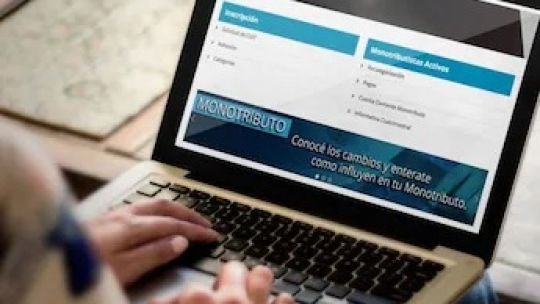 ARCA habilitó el nuevo certificado de trabajo digital y eliminó el uso obligatorio de firmas en formato papel