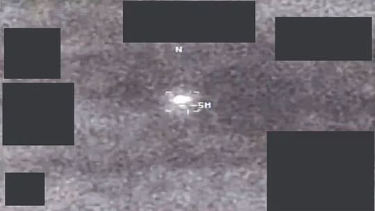 Los archivos más llamativos que filtró la administración Trump: una esfera a “la velocidad del rayo” y el derribo de un caza F-16