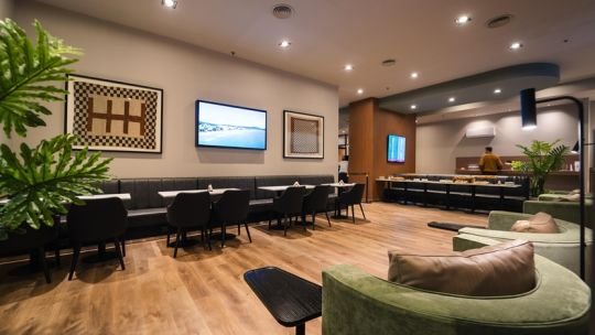 El Aeropuerto Taravella reinauguró su sala VIP: ya opera las 24 horas y cuadriplicó su capacidad