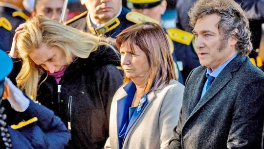 Jorge Asís se ríe del ‘Tertuliano’, ‘La Montonera del Bien’ y de Adorni, “que en la cumbre de corruptos no podría cebar mate”