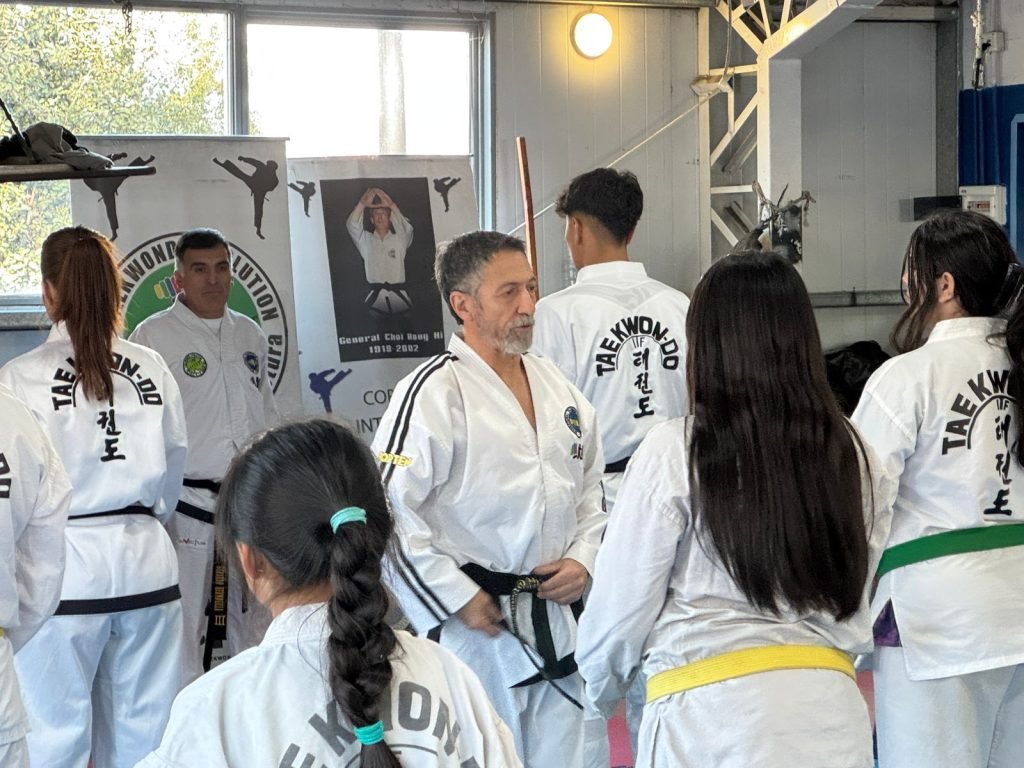 La escuela Municipal de Taekwon-Do recibió una Master Class.