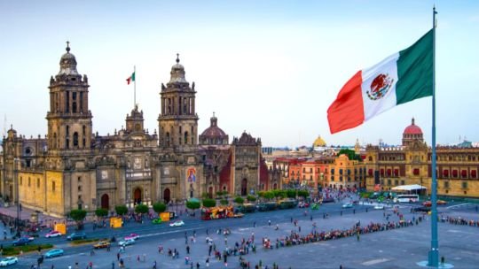 Ashmore Group lanzará fondo que invierte en acciones mexicanas