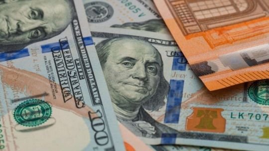 Cotización del euro y euro blue hoy martes 2 de junio