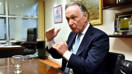 El plan de la construcción para crear hipotecas a 30 años con fondos de la ANSES y el cese laboral