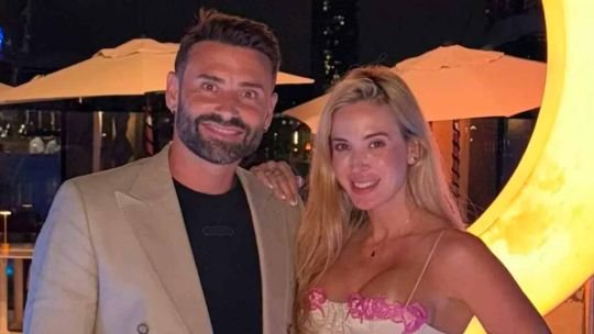 Allanaron el departamento de Jesica Cirio y su novio: encontraron armas y drogas