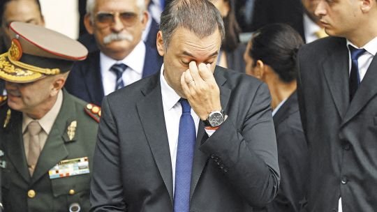 Manuel Adorni: según la DDJJ su patrimonio creció 45 veces en 2024 y crecen los rumores sobre su salida