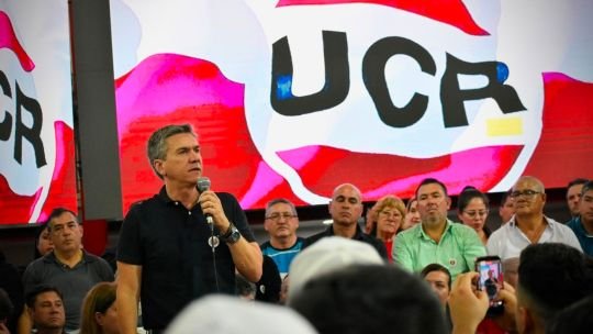 “No necesito tibios ni cagones”: el mensaje electoral de Zdero en la renovación de la UCR Chaco