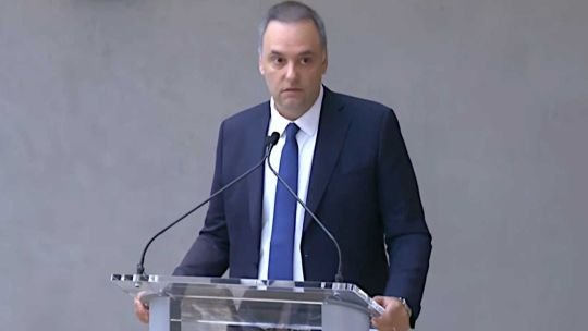“Adorni le mintió al Congreso y perdió la confianza”, la dura acusación de Germán Martínez en “QR!”