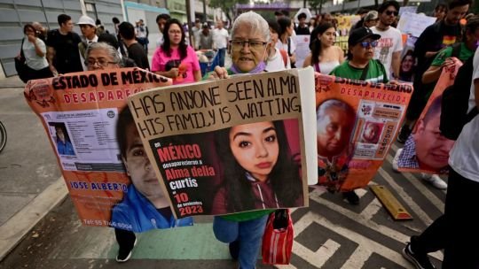 Mundial 2026: quiénes son las madres buscadoras mexicanas que siguen cavando para encontrar a sus hijos