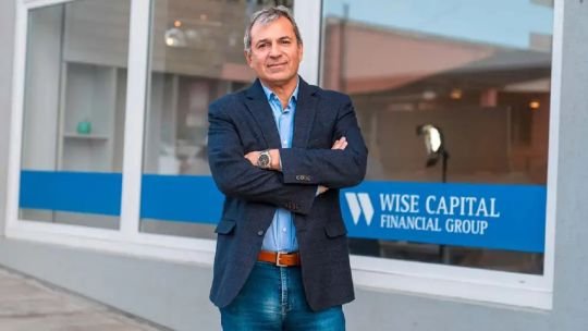 Walter Morales sobre el nivel actual del tipo de cambio: “Si lo miramos por el lado del tipo de cambio real, el dólar está atrasado”