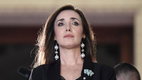 Villarruel fulminó a Adorni: “No hay nadie más peleado con los valores de Belgrano”
