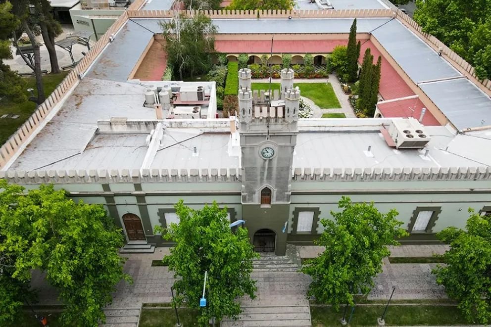 Provincia fortalece a municipios con inversiones en obras y equipamiento