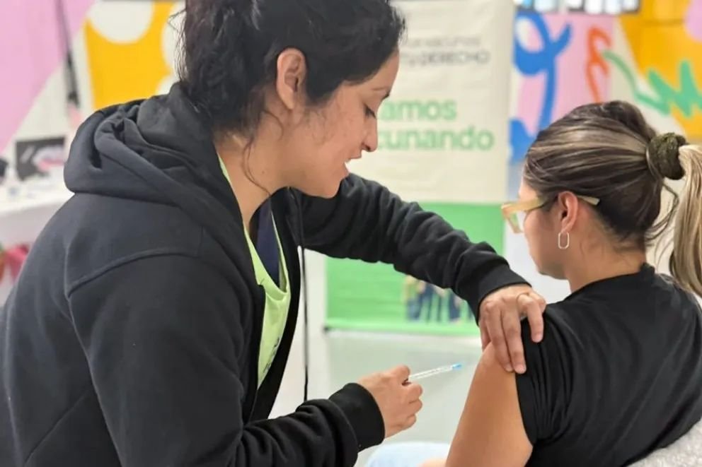 Neuquén supera las 108 mil dosis antigripales, con alta cobertura en embarazadas