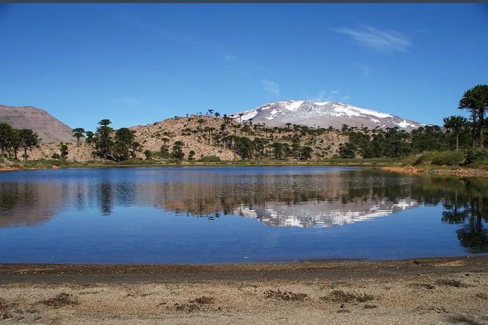 Doce tesoros naturales entre volcanes, bosques y estepas