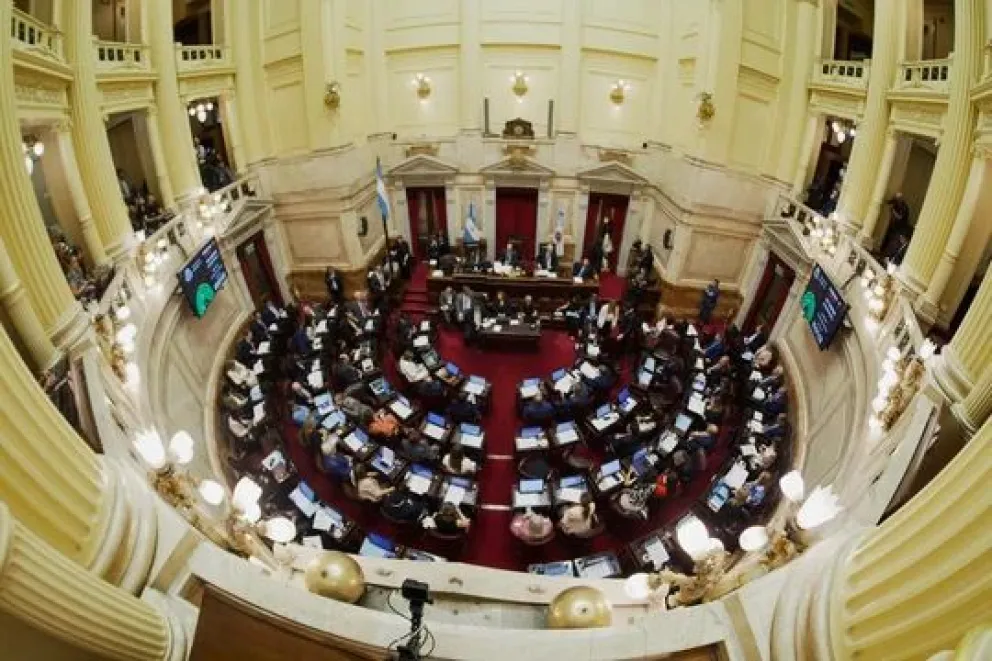 Los senadores pasarán a cobrar 12 millones de pesos por mes