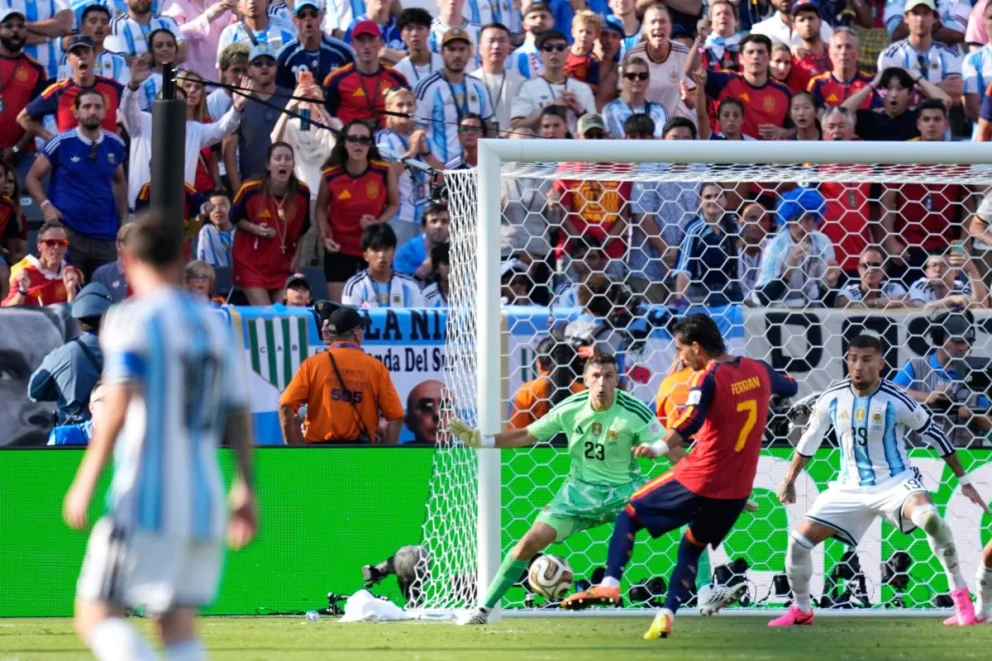 Argentina dejó el corazón, pero España ganó la final del Mundial en el alargue