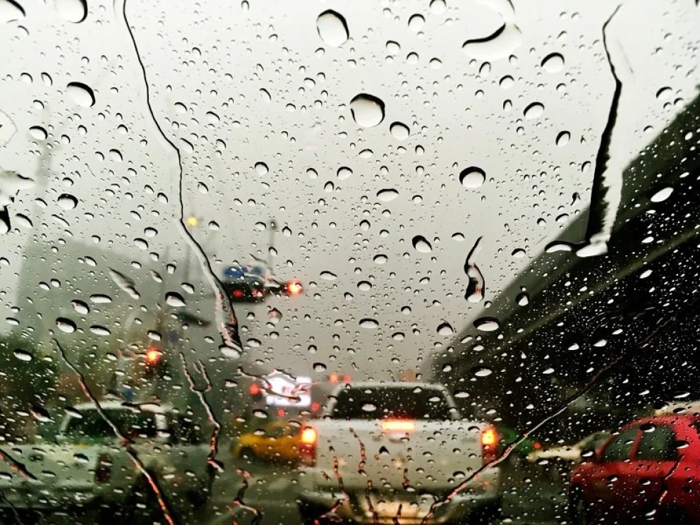 Pronóstico del tiempo en Neuquén: lluvia, viento y bajas temperaturas para hoy