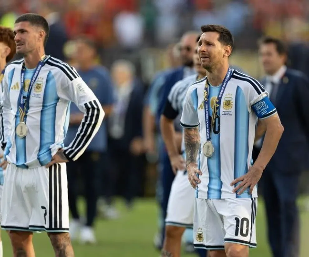 La Selección argentina regresa al país, pero sin Messi