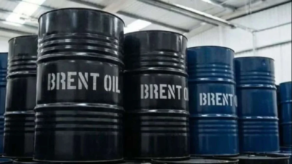 El precio del petróleo sigue subiendo y el gobierno nacional teme un impacto en los combustibles