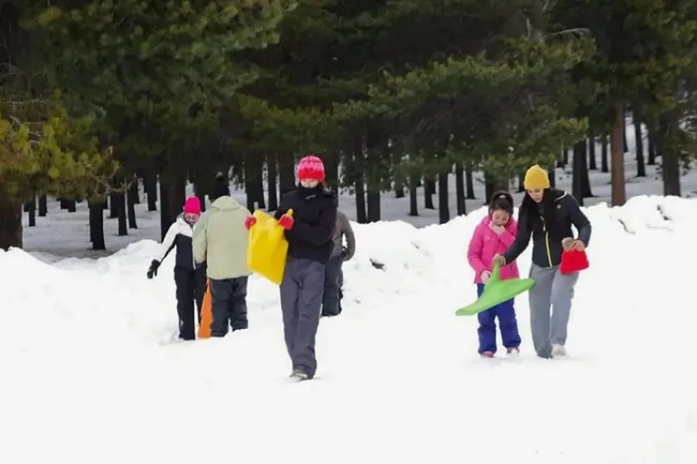 El Parque Recreativo El Llano reabre este jueves con un paisaje cubierto de nieve