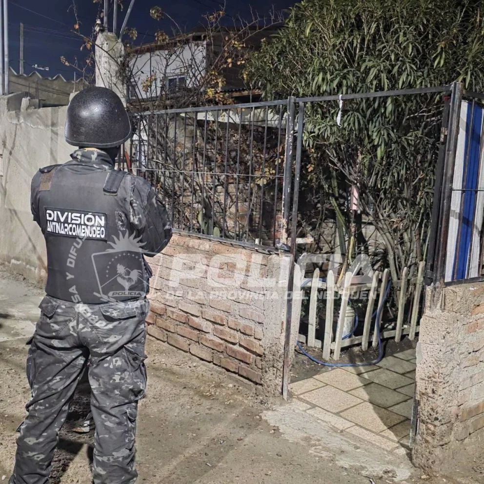 Allanaron una barrio San Lorenzo: detuvieron a un hombre por venta de droga