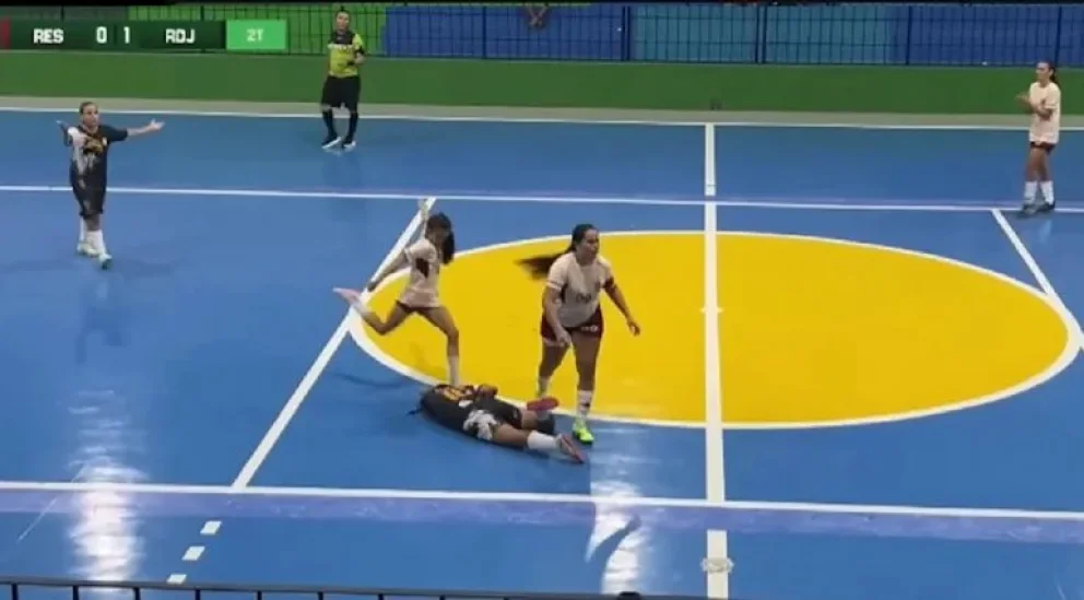 Brutal agresión en Brasil: expulsan a un club entero tras una golpiza que terminó con una jugadora en terapia