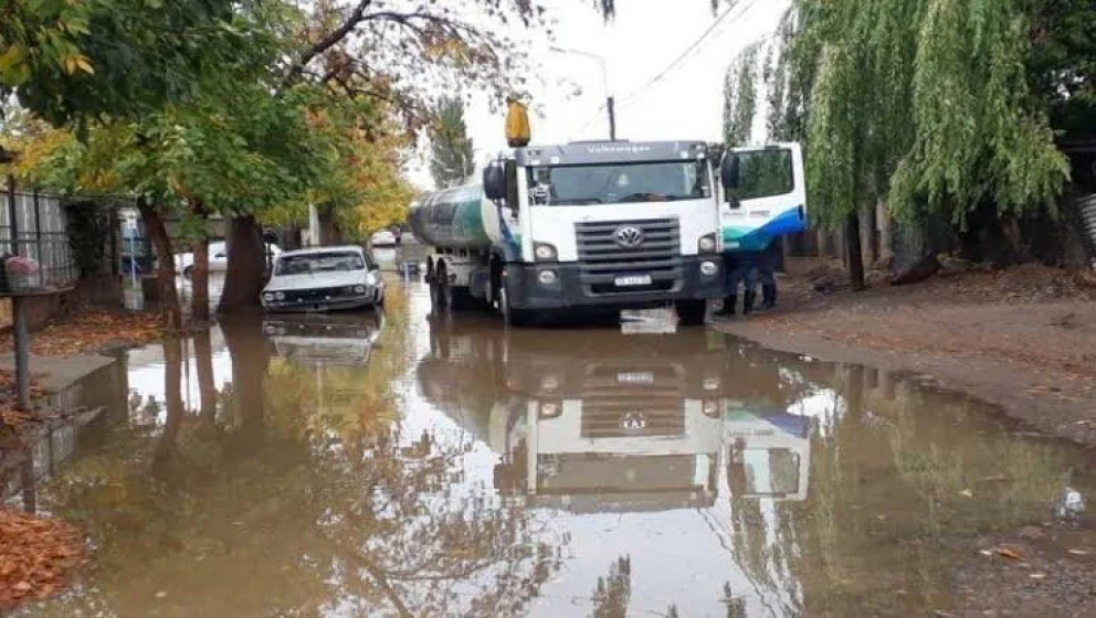 La Municipalidad de Plottier releva los sectores más afectados por las lluvias