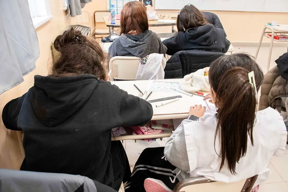 Aprueban duplas pedagógicas para 12 escuelas primarias